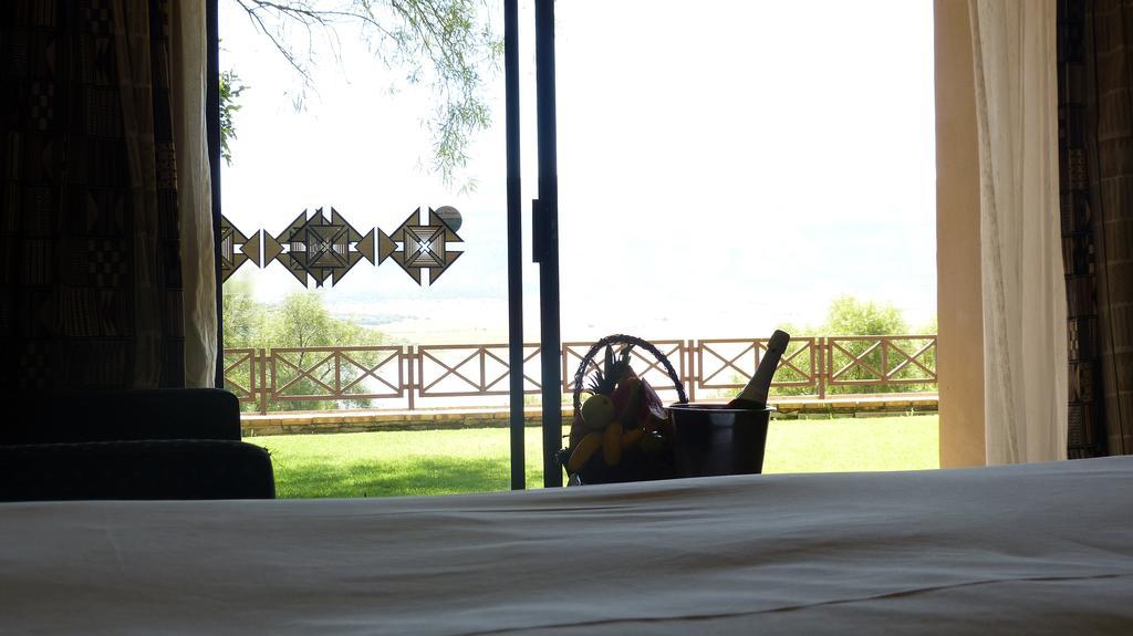 Black Mountain Leisure And Conference Hotel Groothoek Экстерьер фото
