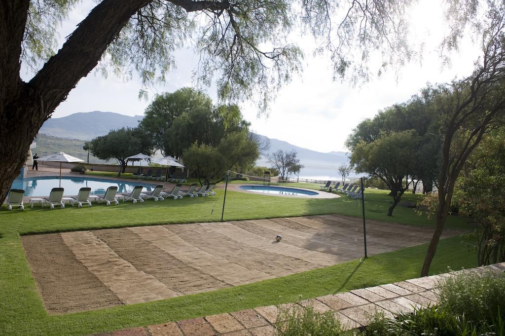 Black Mountain Leisure And Conference Hotel Groothoek Экстерьер фото